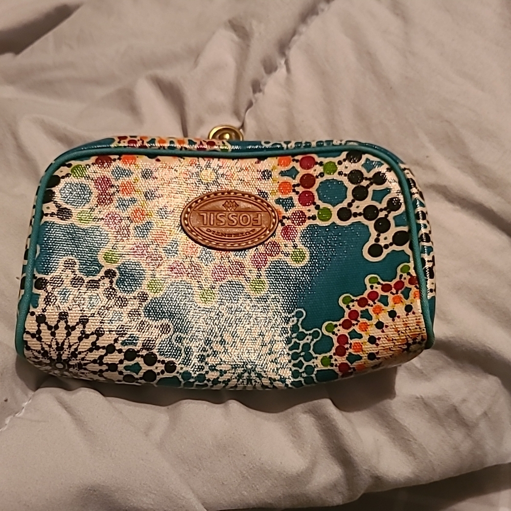 Fossil vintage vegan leather print clutch bag